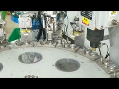 Maszyna do montażu nitów sprężynowych