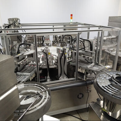 Dobra cena. Euro Cap Assembly Machine z 4000-12000 Caps per Hour, 99% Qualified Rate, oraz PLC Control System dla Automatic Infusion Cap Assembly w Internecie