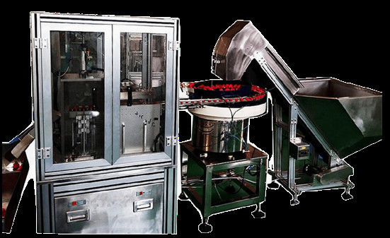 Dobra cena. PLC Control Cap Assembly Machine Flip Top Cap Zamknięcie maszyny z stali nierdzewnej OEM w Internecie