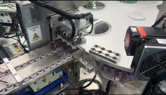 Dobra cena. 3000-16000 sztuk/h Prędkość produkcji i ponad 99% wskaźnik kwalifikowanego produktu w maszynach montażowych Euro Cap w Internecie
