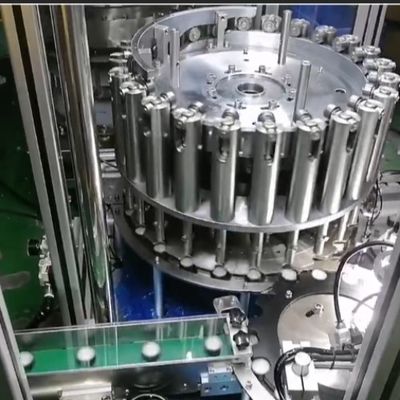 Maszyna do szybkiej obróbki pokrywek z pokrywkami dla precyzyjnego wypełniania uszczelniaczy przy produkcji pokrywek butli
