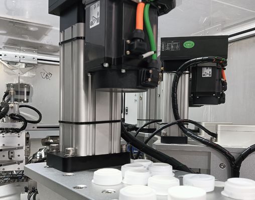 Dobra cena. Maszyna do montażu czapek suszarkowych dla produktów farmaceutycznych i opieki zdrowotnej w Internecie