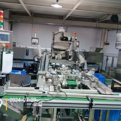 Dostosowalna automatyczna maszyna do pakowania do liczenia i pakowania produktów z dokładną produkcją i komponentami