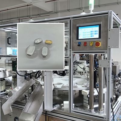Zautomatyzowana maszyna montażowa do kapsli do folii infuzyjnych sterowana PLC z programem zdalnego sterowania