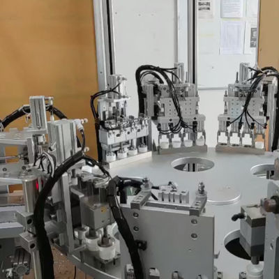 Dobra cena. 220V Voltage Desiccant Cap Assembly Machine with 100% Qualification Check and Vibrating Feeder for Pharmaceutical Use w Internecie